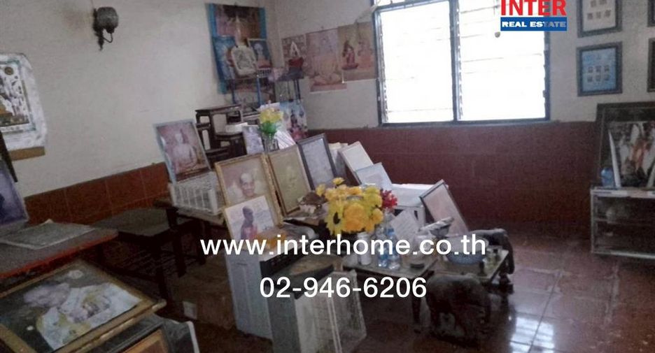 For sale 2 ベッドルーム townhouse in Mueang Samut Sakhon, Samut Sakhon