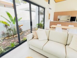 For rent 3 bedrooms villa 