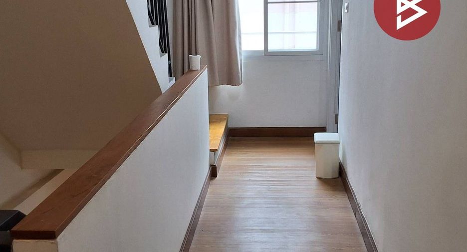 For sale 2 bedrooms retail Space in Phra Samut Chedi, Samut Prakan