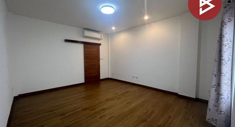 For sale 2 bedrooms retail Space in Phra Samut Chedi, Samut Prakan