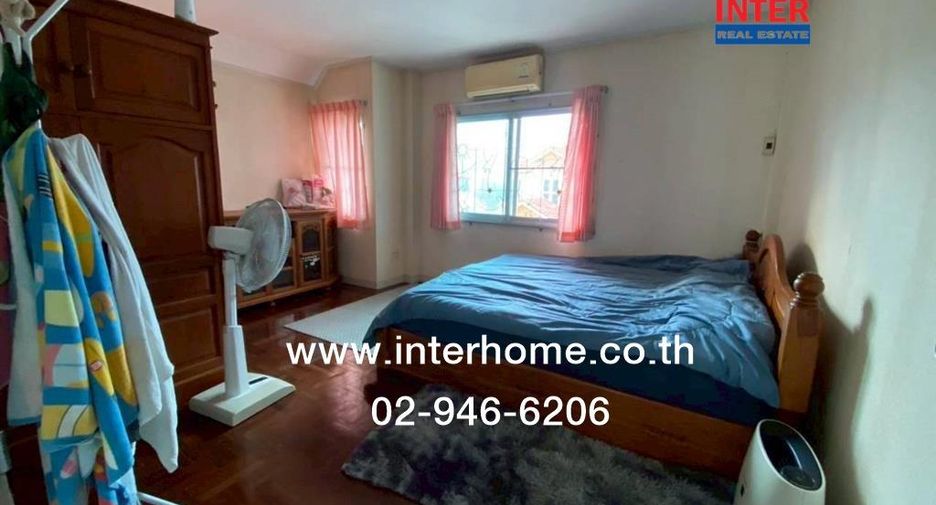 Haus zum Kauf mit 4 Zimmer in Bang Bua Thong, Nonthaburi