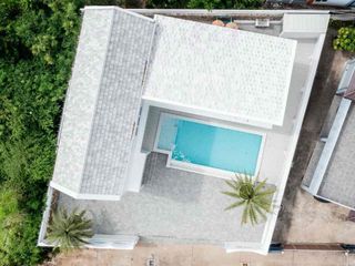 Villa zur Miete und zum Kauf mit 4 Zimmer in Bang Lamung, Chonburi