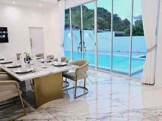 Villa zur Miete und zum Kauf mit 4 Zimmer in Bang Lamung, Chonburi
