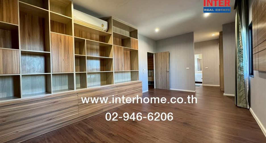 Casa en venta de 5 habitaciones en Min Buri, Bangkok