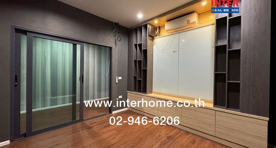 Casa en venta de 5 habitaciones en Min Buri, Bangkok