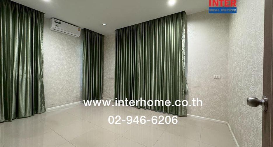 Casa en venta de 5 habitaciones en Min Buri, Bangkok