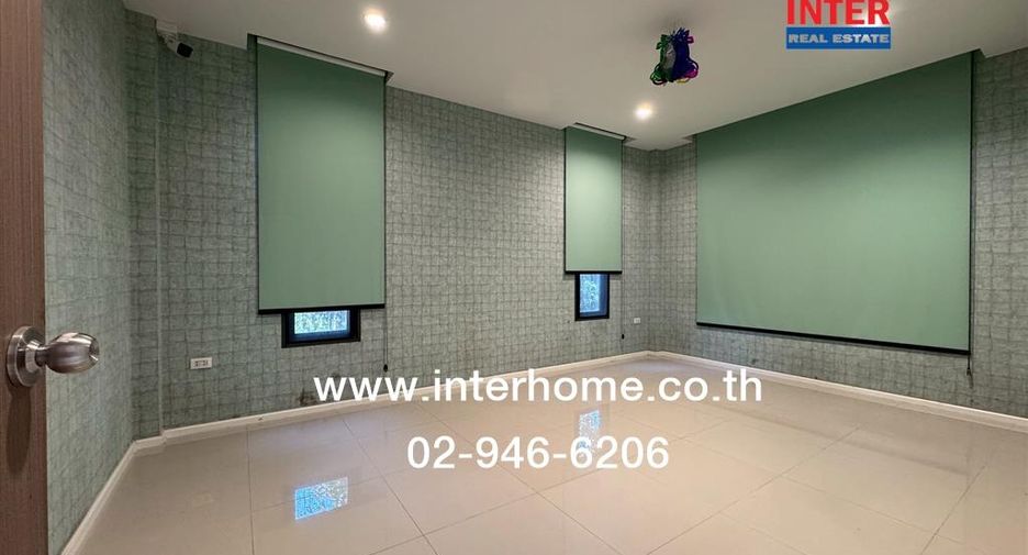 Casa en venta de 5 habitaciones en Min Buri, Bangkok