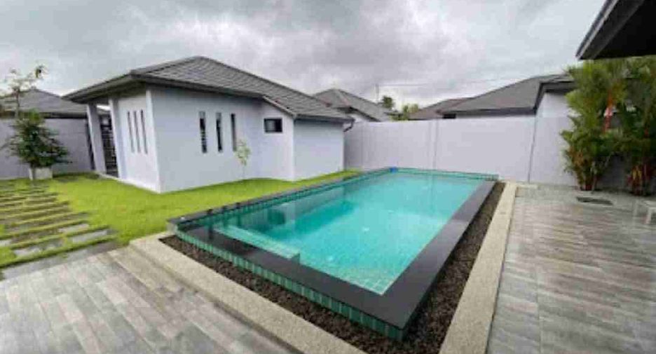 For sale 2 ベッドルーム villa in Bang Lamung, Chonburi