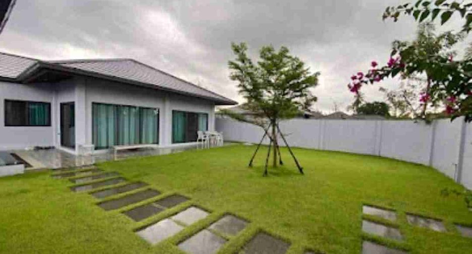 For sale 2 ベッドルーム villa in Bang Lamung, Chonburi