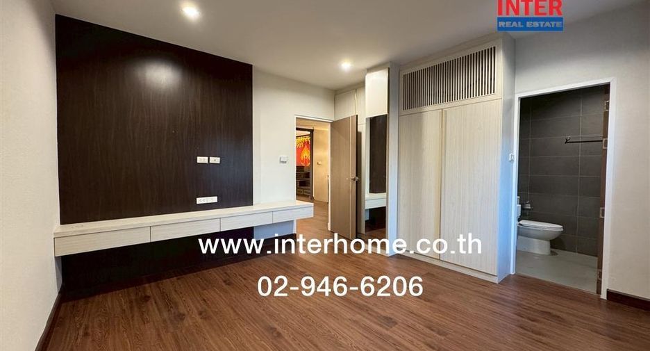 For sale 3 ベッドルーム house in Min Buri, Bangkok