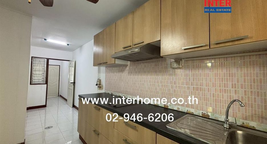 For sale 3 bedrooms house in Lak Si, Bangkok