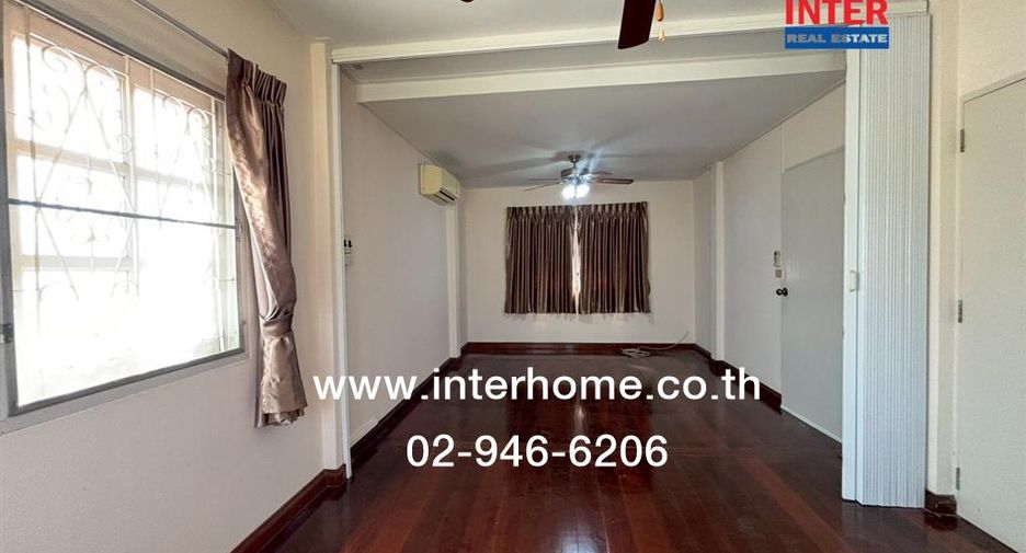 For sale 3 bedrooms house in Lak Si, Bangkok
