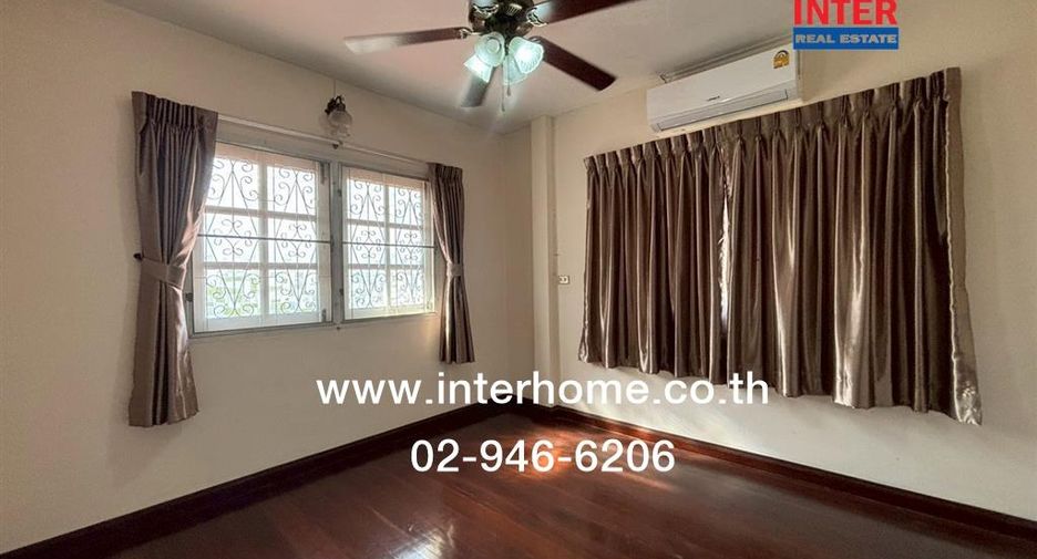 For sale 3 bedrooms house in Lak Si, Bangkok