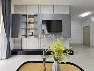 For sale 3 bedrooms villa in East Pattaya, Pattaya