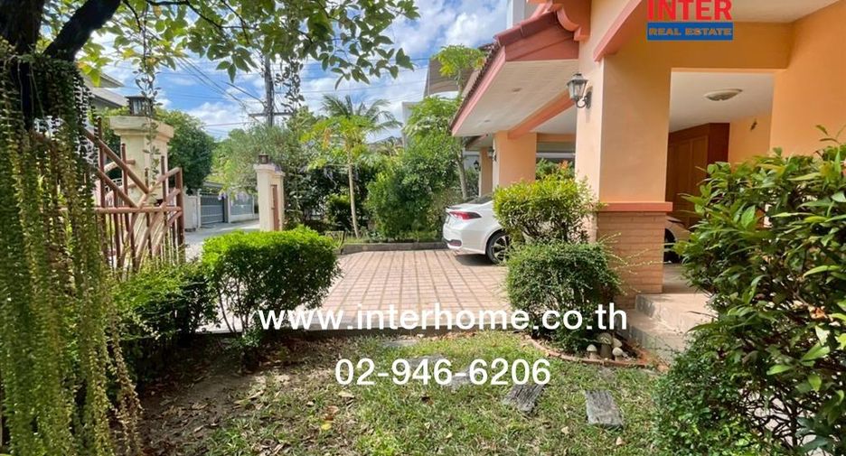 For sale 5 bedrooms house in Khlong Sam Wa, Bangkok