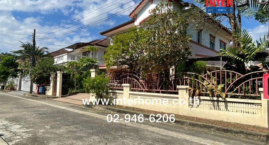 For sale 5 bedrooms house in Khlong Sam Wa, Bangkok
