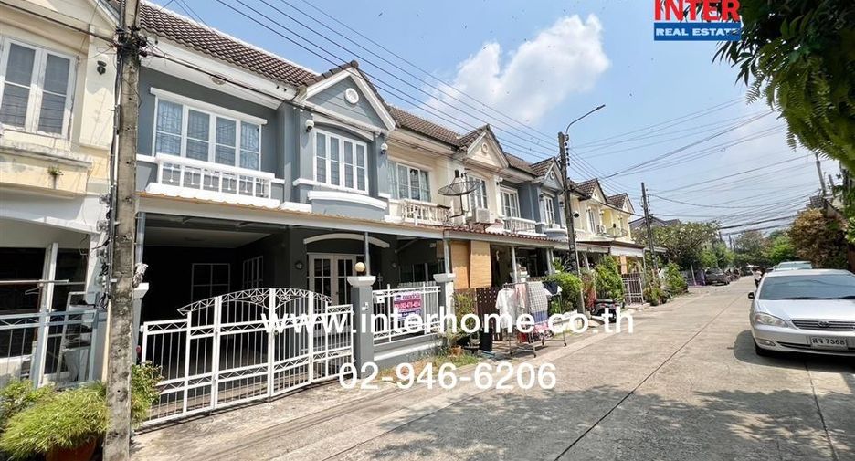 For sale 3 bedrooms townhouse in Khlong Sam Wa, Bangkok