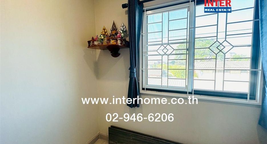 For sale 3 bedrooms townhouse in Bang Phli, Samut Prakan