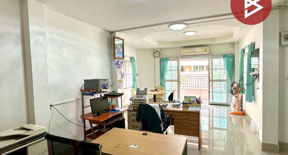 出售 4 卧室 独立屋 在 Mueang Samut Prakan, Samut Prakan