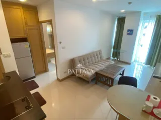 For sale 2 ベッドルーム condo in Bang Lamung, Chonburi