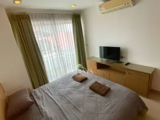 For sale 2 ベッドルーム condo in Bang Lamung, Chonburi