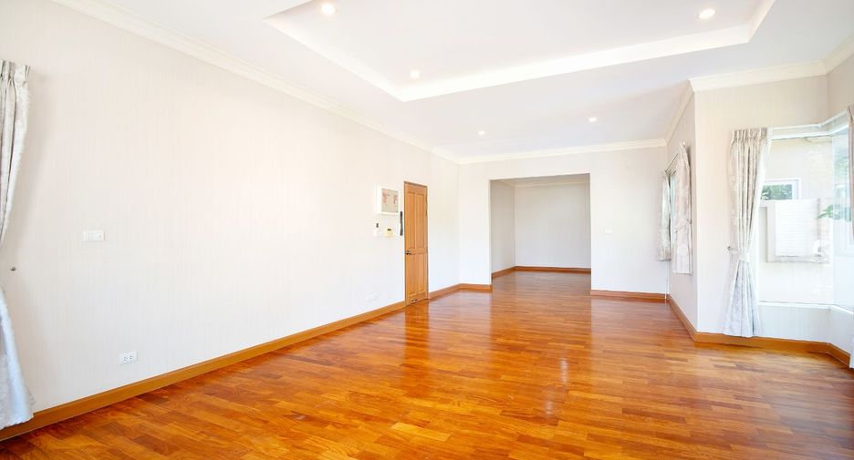 For sale 5 bedrooms house in Bang Kruai, Nonthaburi