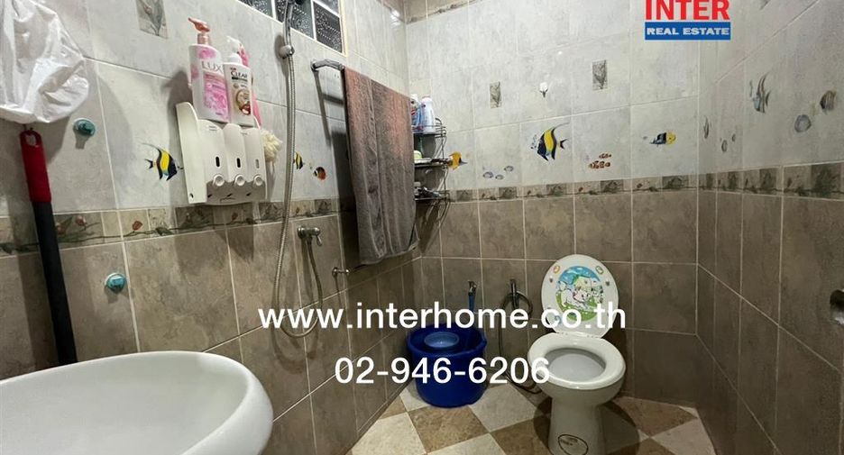 For sale 6 ベッドルーム house in Thanyaburi, Pathum Thani