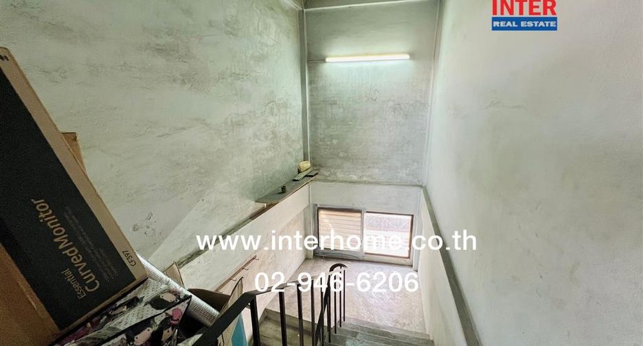 For rent and for sale 2 bedrooms retail Space in Bang Kho Laem, Bangkok