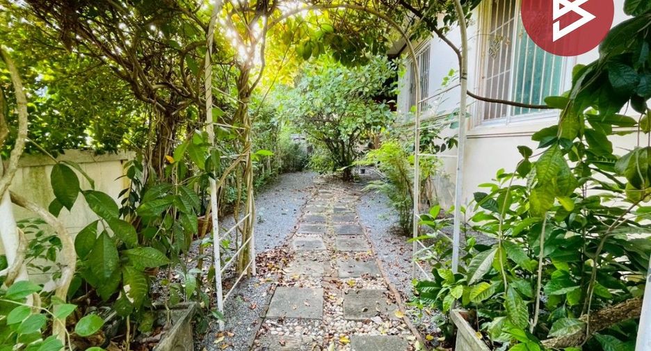 For sale studio house in Phutthamonthon, Nakhon Pathom