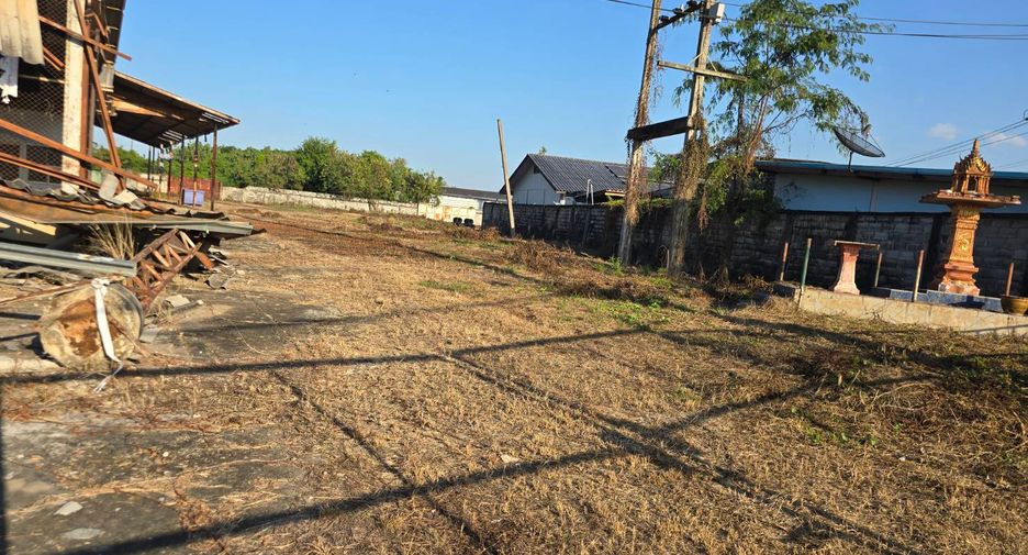 For sale warehouse in Mueang Uttaradit, Uttaradit
