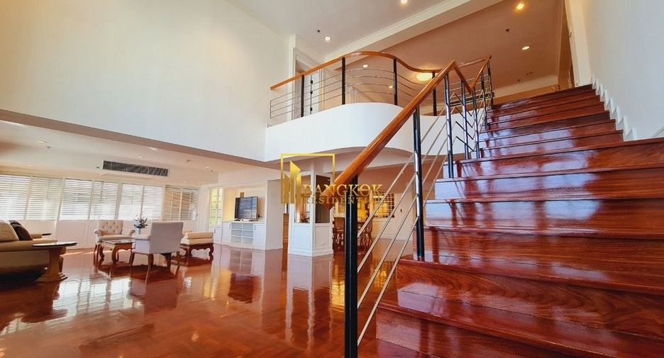 For rent 4 bedrooms serviced apartment in Watthana, Bangkok