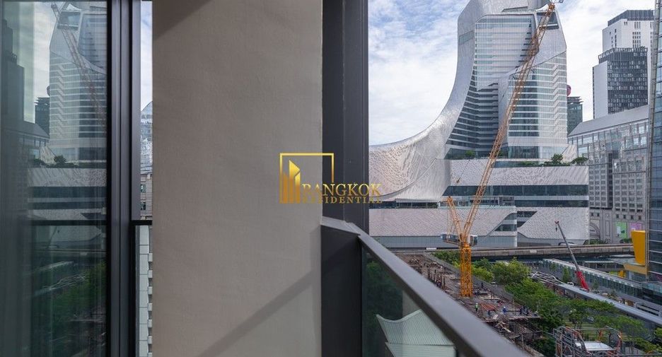 For rent 2 bedrooms condo in Pathum Wan, Bangkok