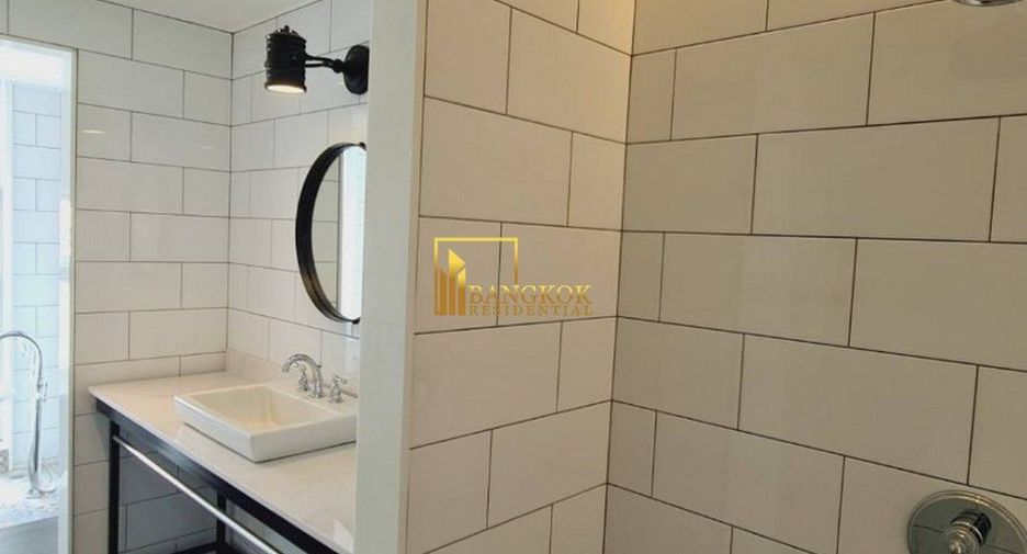 For rent 3 bedrooms condo in Watthana, Bangkok