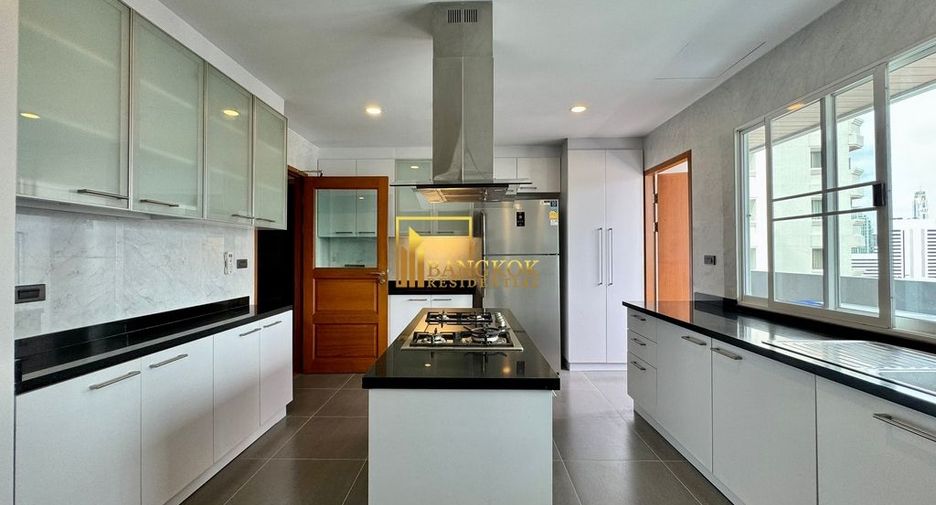 Apartment zur Miete mit 4 Zimmer in Khlong Toei, Bangkok