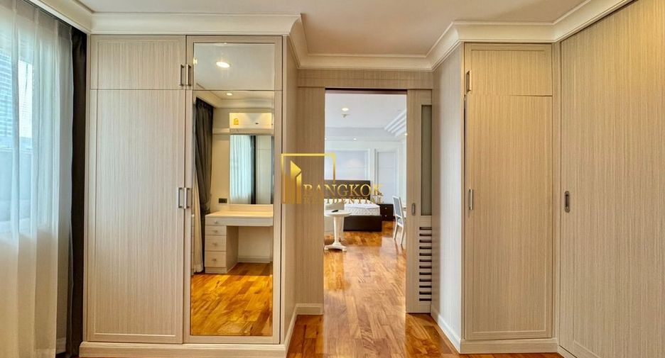 Apartment zur Miete mit 4 Zimmer in Khlong Toei, Bangkok