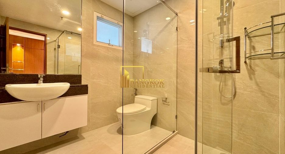 Apartment zur Miete mit 4 Zimmer in Khlong Toei, Bangkok