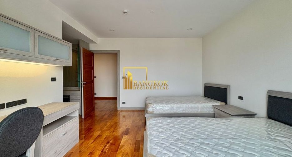 Apartment zur Miete mit 4 Zimmer in Khlong Toei, Bangkok
