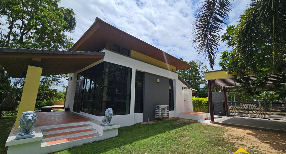 For sale 3 bedrooms house in Bang Lamung, Chonburi