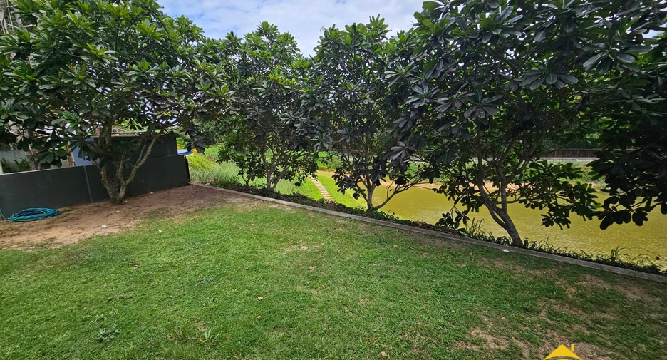 For sale 3 bedrooms house in Bang Lamung, Chonburi