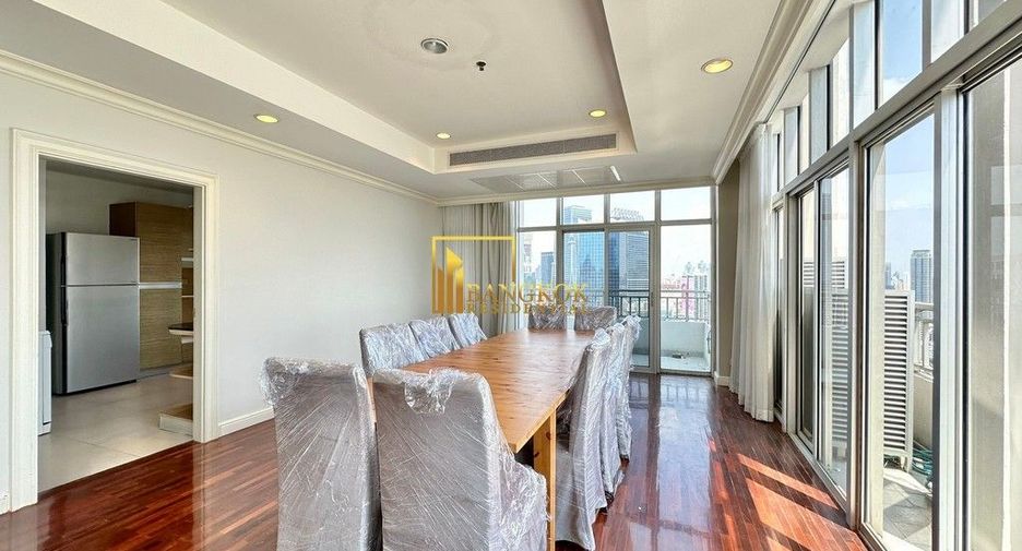 À louer 4 chambres condo à Sathon, Bangkok