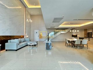 For rent 3 bedrooms serviced apartment in Watthana, Bangkok