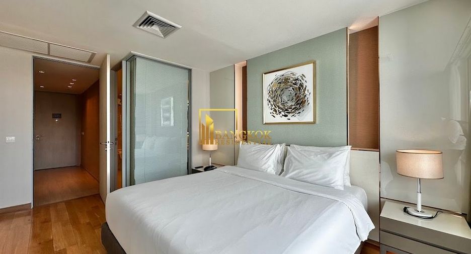 For rent 3 bedrooms serviced apartment in Watthana, Bangkok