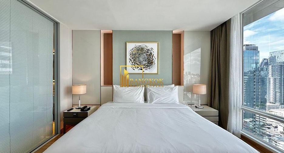 For rent 3 bedrooms serviced apartment in Watthana, Bangkok