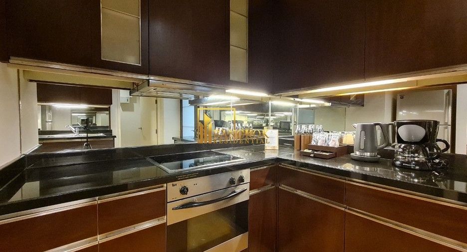 For rent 2 ベッドルーム serviced apartment in Khlong Toei, Bangkok