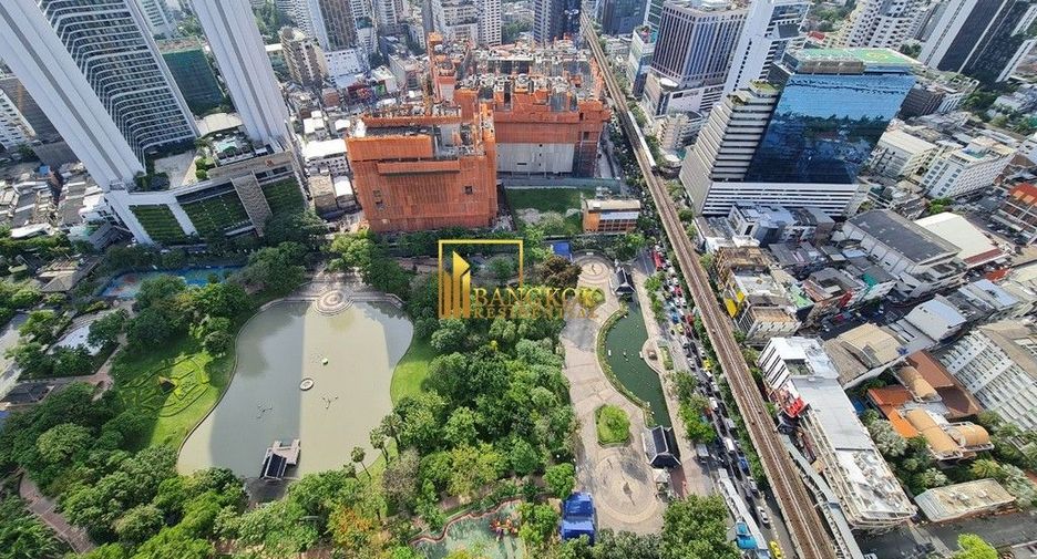 For rent 2 ベッドルーム serviced apartment in Khlong Toei, Bangkok