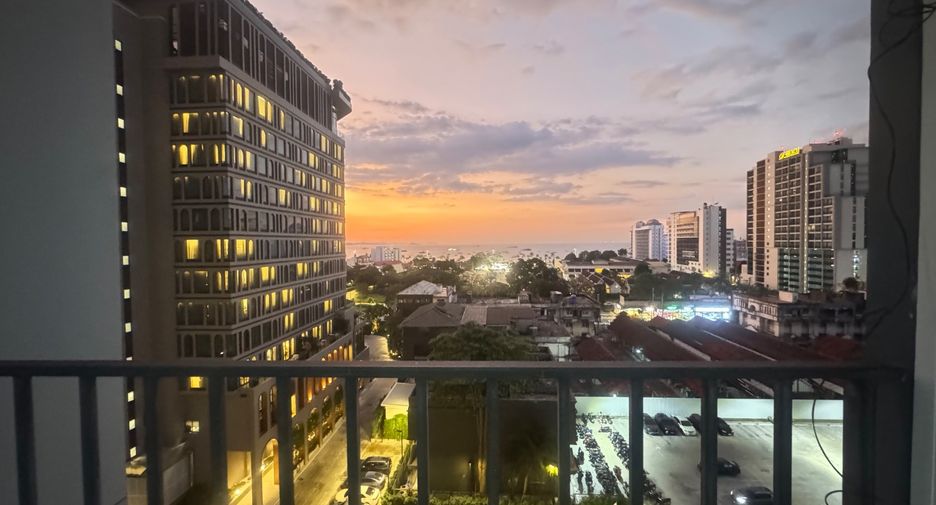 For rent 2 bedrooms condo in Bang Lamung, Chonburi
