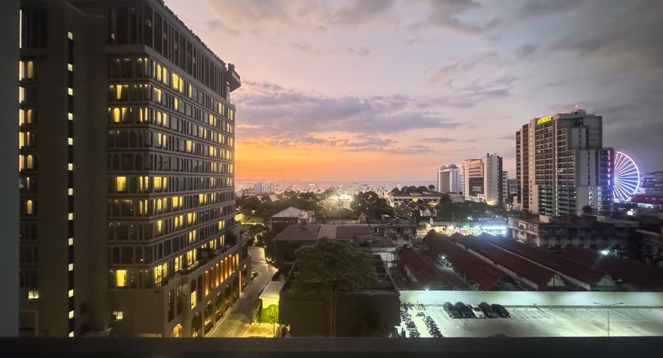 For rent 2 bedrooms condo in Bang Lamung, Chonburi