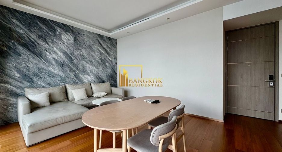 For rent 2 bedrooms condo in Khlong Toei, Bangkok
