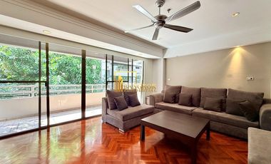 For rent 4 bedrooms apartment in Watthana, Bangkok