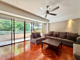 For rent 4 bedrooms apartment in Watthana, Bangkok